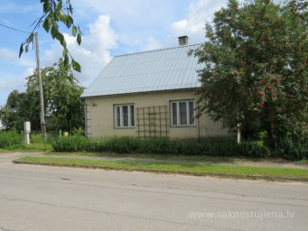 Raiņa iela 28