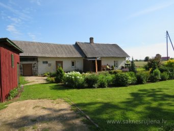 Valmieras iela 33
