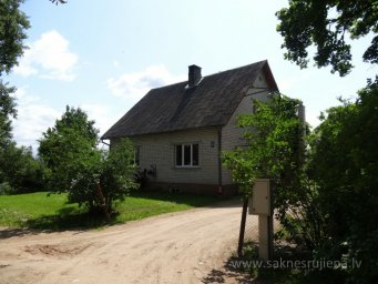 Mūrnieku iela 10