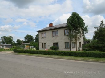 Raiņa iela 38