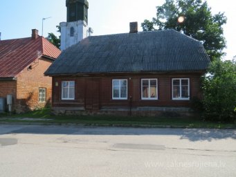 Valdemāra iela 11