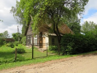 Dārza iela 9