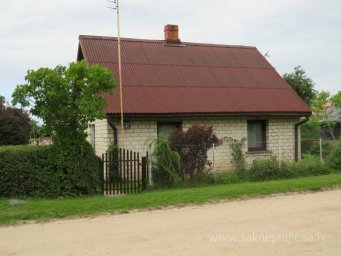 Lāčplēša iela 37