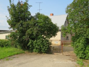 Pērnavas iela 17