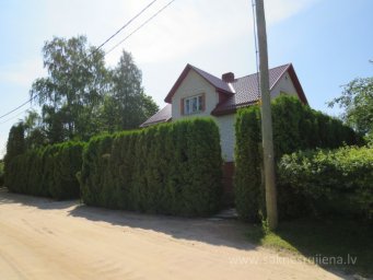 Poruka iela 12