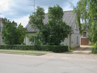 Raiņa iela 39b