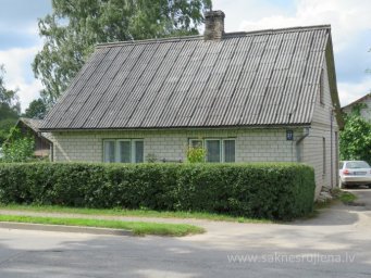 Raiņa iela 37