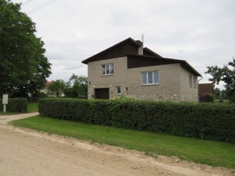 Bērzu iela 4
