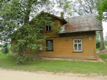 Dzirnavu iela 31