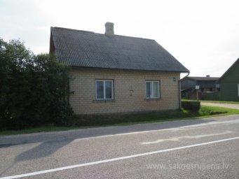 Pērnavas iela 16