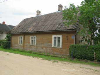 Dzirnavu iela 12