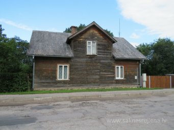 Valdemāra iela 32