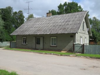 Dārza iela 14